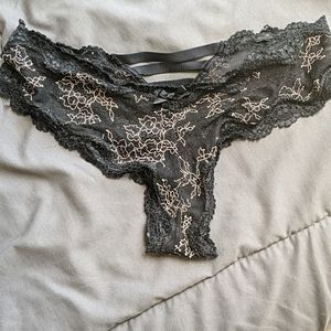Very sexy cheek panties